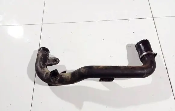 Audi A6 S6 C5 4B Intercooler hose/pipe 8d0145840
