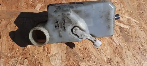 Volvo V50 Master brake cylinder