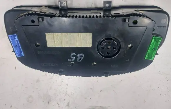 Volkswagen PASSAT B5.5 Speedometer (instrument cluster) 6033EC0336