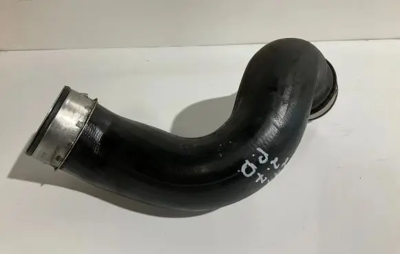Mercedes-Benz E W211 Intercooler hose/pipe