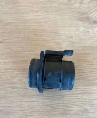 Audi A4 S4 B9 Mass air flow meter 04L906461B