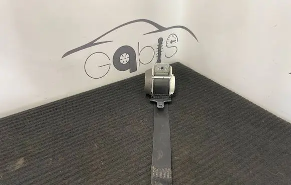 BMW X4 F26 Rear seatbelt 7266544 33028136