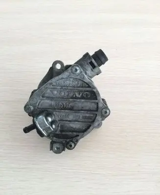 Volvo S80 Vacuum pump 31375107
