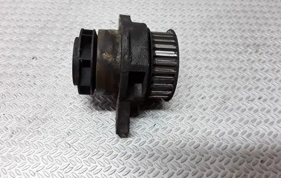 Skoda Octavia Mk1 (1U) Water pump