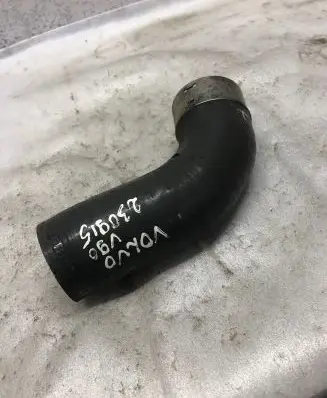 Volvo S90, V90 Intercooler hose/pipe 12040424