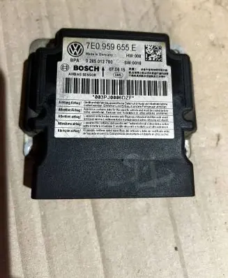 Volkswagen Multivan T6 Airbag control unit/module 7E0959655E 0285012780