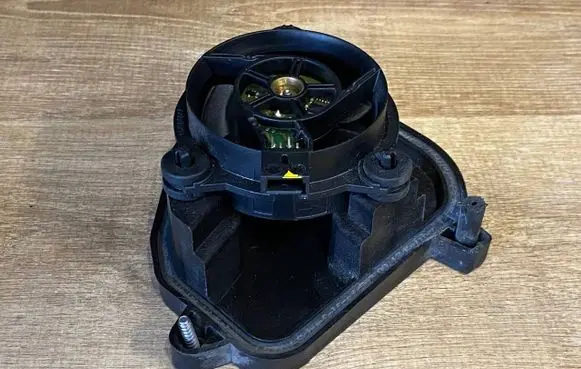 Mercedes-Benz E C207 W207 Headlight part 186033-01 18603301 186033
