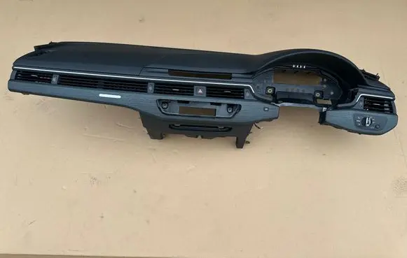 Audi A5 Dashboard 8W2857001H