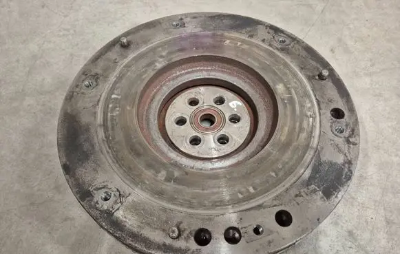 Mitsubishi Pajero Sport I Flywheel 