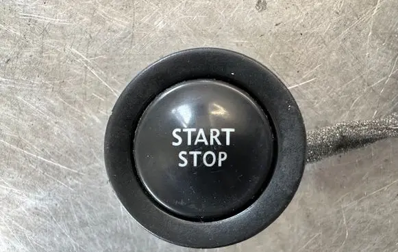 Renault Scenic III - Grand scenic III Engine start stop button switch 1019184