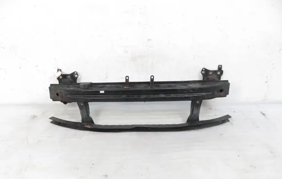 Volkswagen PASSAT B6 Front bumper support beam 