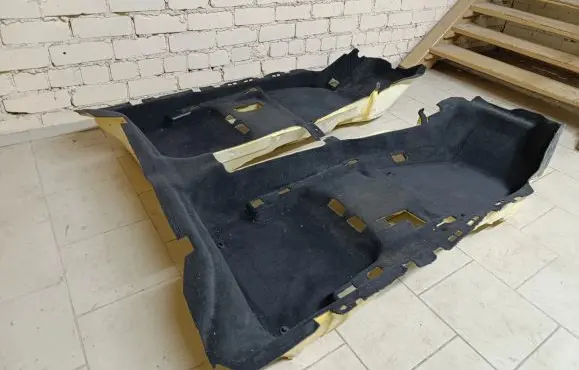 Volkswagen PASSAT B6 Interior carpet 8E1863021