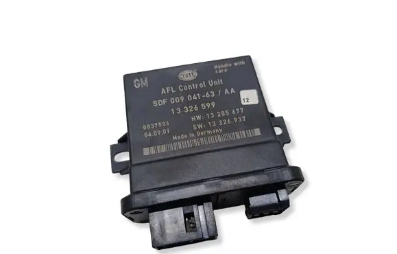 Opel Insignia A Light module LCM 13326599 5DF00904163 13285677