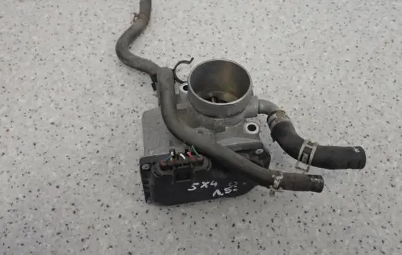 Suzuki SX4 Throttle body valve 79J04K17