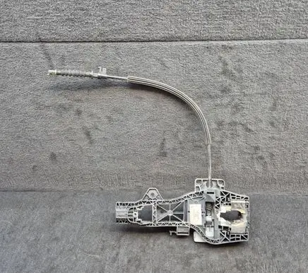 Audi Q7 4L Front door exterior handle/bracket 4L1837886H