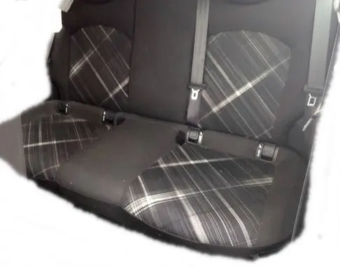 Opel Corsa E Second row seats 