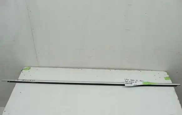 Opel Insignia A Front door trim (molding) 22834388