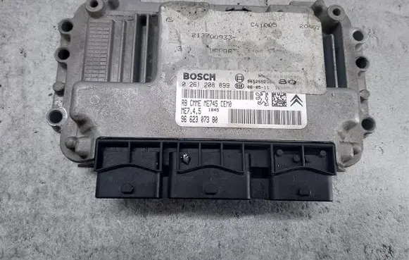 Citroen C4 I Engine control unit/module ECU