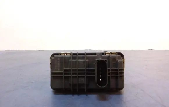 BMW 5 F10 F11 Turbo system vacuum part 49335-19411