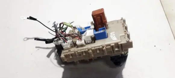 Nissan Almera N16 Fuse box set 243505M300 0720001