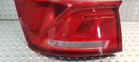 Volkswagen T-Roc Rear/tail lights 2GA945095