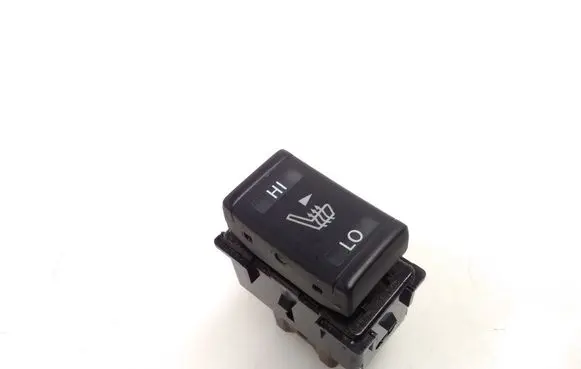 Nissan Navara D23 Seat heating switch 17511MD