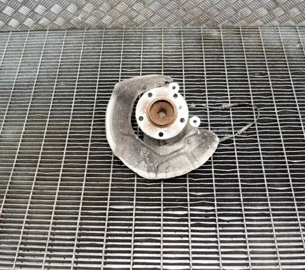 BMW 1 F20 F21 Front wheel hub