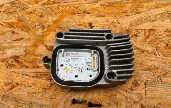 Mercedes-Benz EQC LED ballast control module A2939063600