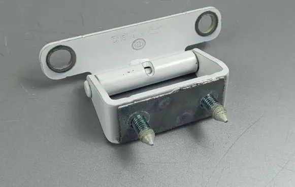 KIA Stinger Tailgate/trunk/boot hinge