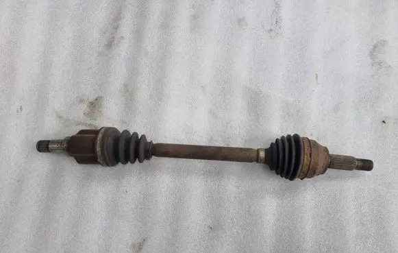 Ford Fusion Front driveshaft V622024B2