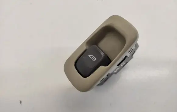 Volvo S80 Electric window control switch 9476697 98W265