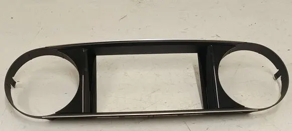 Mercedes-Benz SL R231 Radio/GPS head unit trim A2316808500