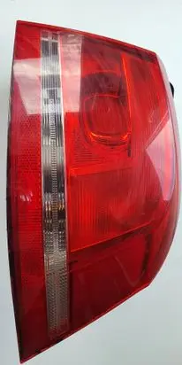 Volkswagen PASSAT B7 Rear/tail lights