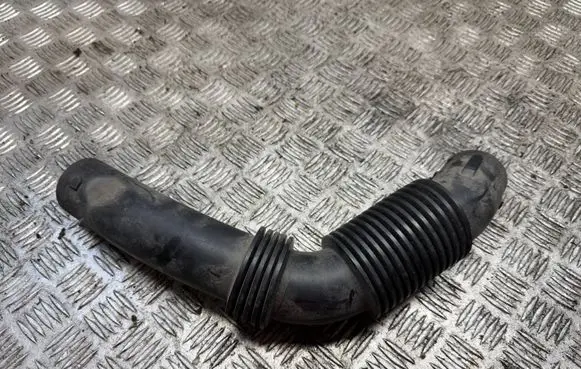 Peugeot Partner Air intake duct part 9675055580
