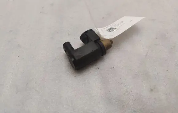 Volvo XC90 Turbo solenoid valve 31339808