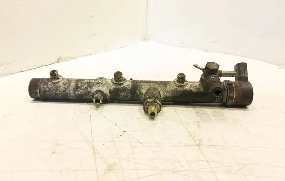 Volkswagen Phaeton Fuel main line pipe 059130090J 007577