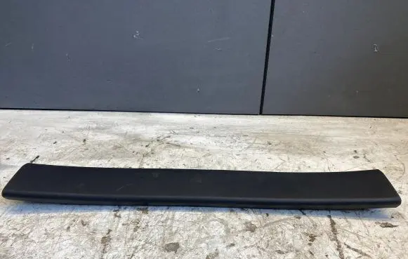 Peugeot 3008 I Other trunk/boot trim element 9684323277