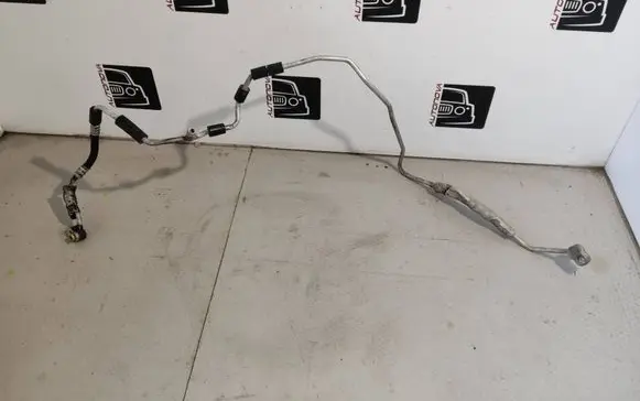 Skoda Octavia Mk2 (1Z) Air conditioning (A/C) pipe/hose 1T0820741L
