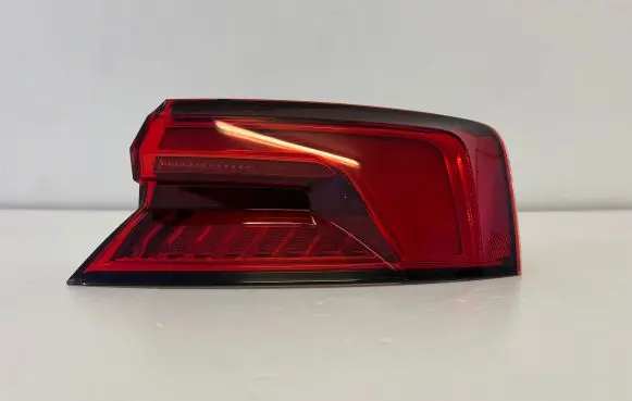 Audi A5 Rear/tail lights 8W6945092E 636012