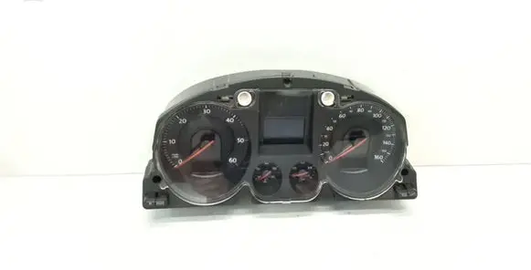 Volkswagen PASSAT B6 Speedometer (instrument cluster) 3C0920960K