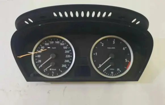 BMW 5 E60 E61 Speedometer (instrument cluster) 6983153