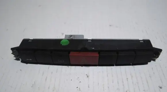 Fiat Linea Hazard light switch 7354423540