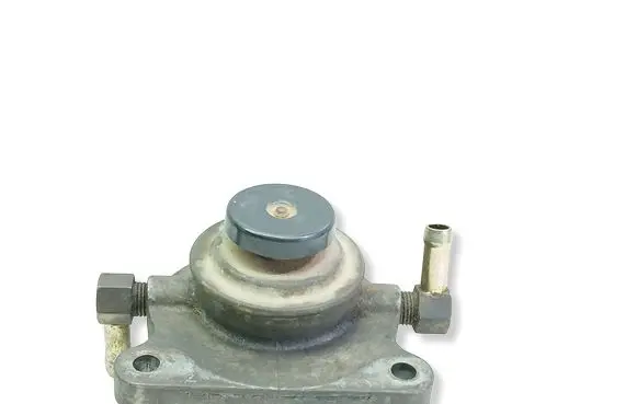 Peugeot 607 Fuel filter housing 