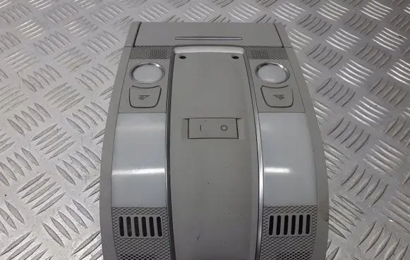 Audi A6 S6 C6 4F Headlining lighting console trim 4F0947135