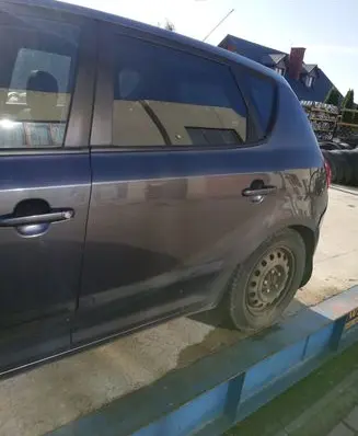KIA Ceed Rear door window glass