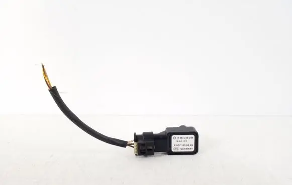 Mercedes-Benz C W205 Sensor A0071530528