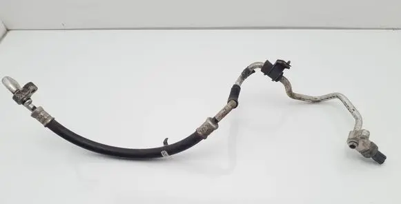 Air conditioning (A/C) pipe/hose