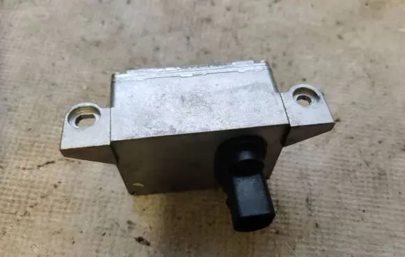 Volkswagen Golf V ESP acceleration yaw rate sensor 7E0907655A 10098503024 448801001024