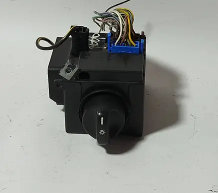 Mercedes-Benz A W168 Light switch 1685450604 02952 501735