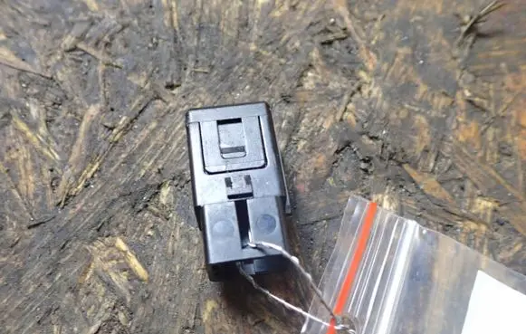 Volkswagen PASSAT B8 AUX in-socket connector 5Q0035724